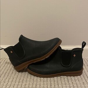 Bogs Sweet Pea Boot Black Women Size 6 100% Waterproof Bloom Eco Footbed